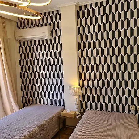 Aelia Luxury With Private Entrance *