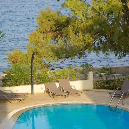 Aelia Luxury With Private Entrance *